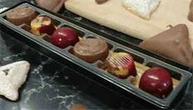 אמרונה אישי 6 פרלינים